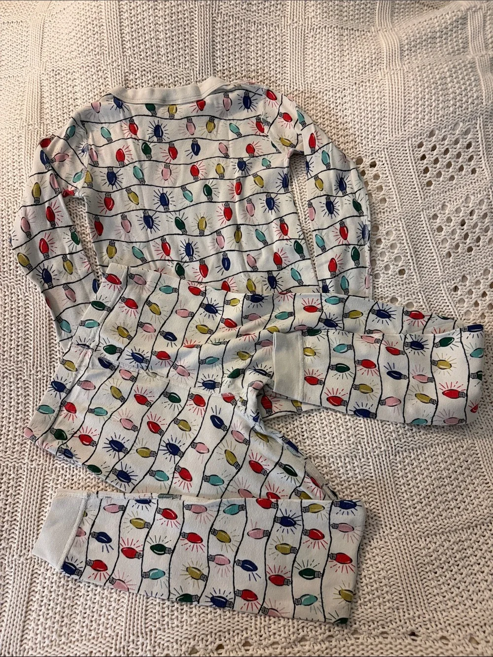 Hanna Andersson White Pajama Set with Multicolor Light Bulb Print